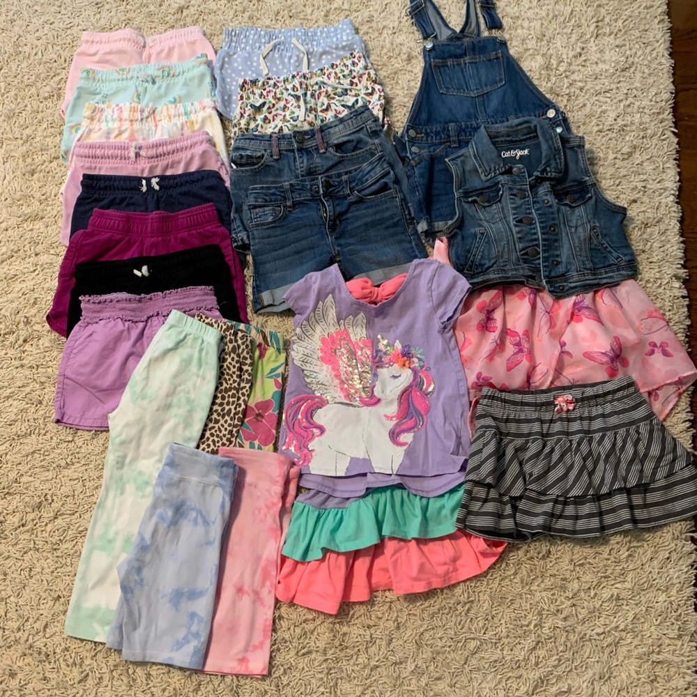Size small girls clothing:  23 various pieces!